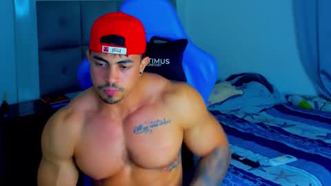 Snapshot of iron_coleman chatting on February 24, 5:11 am Iron online show from February 24, 5:11 am