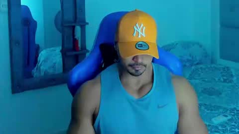 Snapshot of iron_coleman chatting on September 17, 12:14 am Iron online show from September 17, 12:14 am