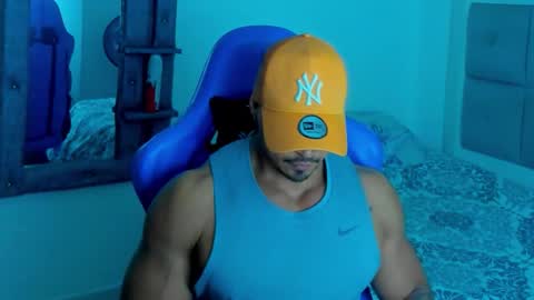 Snapshot of iron_coleman chatting on September 13, 7:44 am Iron online show from September 13, 7:44 am