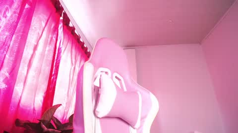 Isabella online show from July 23, 8:39 pm