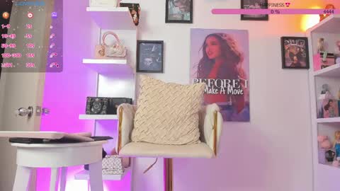 isabella online show from April 18, 1:51 am