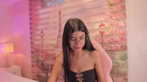    online show from October 8, 10:21 am