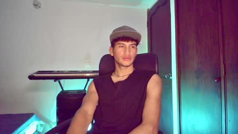 isaac online show from December 13, 7:36 am