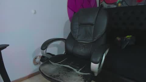 isaac_cryston online show from October 1, 8:41 pm