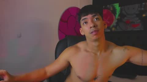 isaac_cryston online show from October 14, 10:24 pm