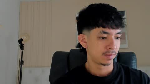 isaac_cryston online show from November 10, 8:22 pm