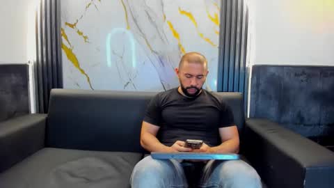 isaac_franko online show from November 17, 9:17 pm