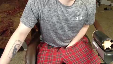 isaac online show from January 29, 8:56 pm