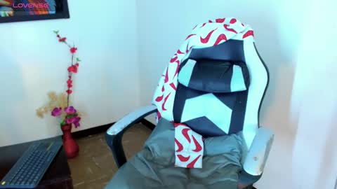 Isaacas online show from November 12, 12:18 pm