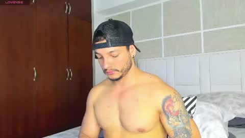 Isaac Surez online show from July 1, 11:52 am