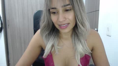 Isabela online show from March 7, 11:16 pm