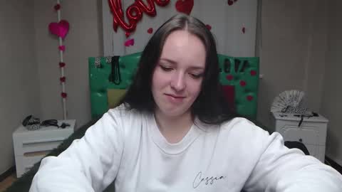 IsabelBlackberry online show from October 15, 5:43 am