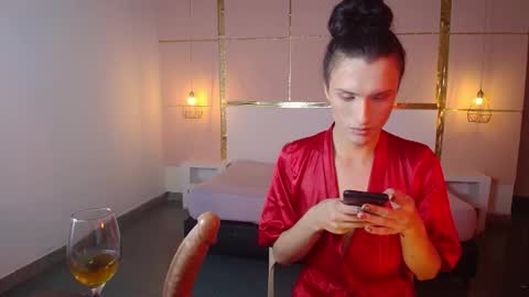 IsabelFernandez online show from October 12, 6:06 am