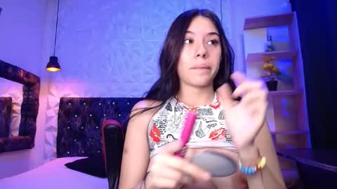 isabella dl online show from January 26, 12:11 pm