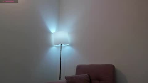 Snapshot of isabella_jones9 chatting on September 12, 11:40 pm ISABELLA online show from September 12, 11:40 pm