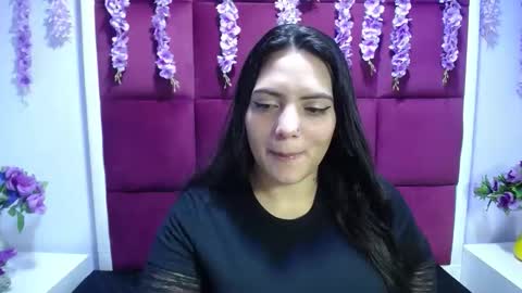 Isabella online show from May 9, 3:56 am