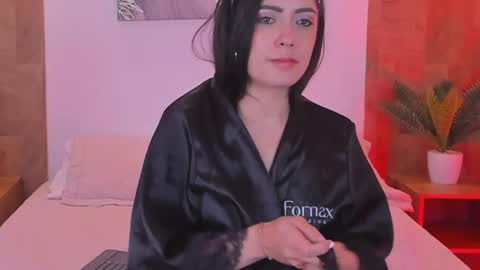 isabella_winkler online show from March 19, 1:16 pm