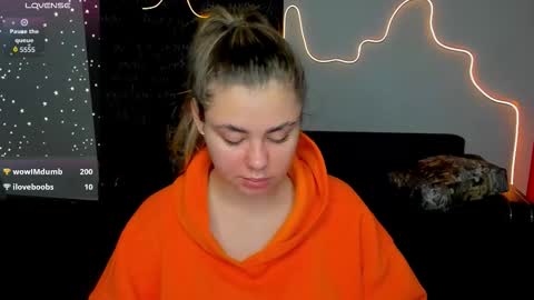 isabellabler online show from November 18, 7:00 am