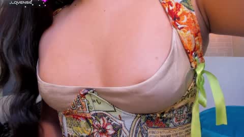 Isa Hill  online show from December 31, 8:34 pm