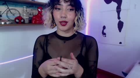 Snapshot of isabellakoff chatting on January 30, 3:08 pm Tati - online show from January 30, 3:08 pm