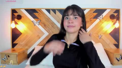 Isabella  online show from September 17, 12:30 pm