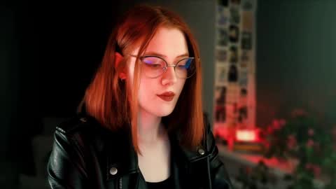 Madame Isabelle online show from February 7, 4:03 pm