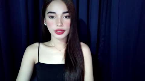 Isabelle online show from April 16, 3:45 pm