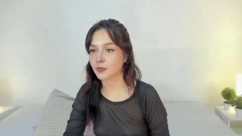 isameow online show from February 20, 9:09 pm