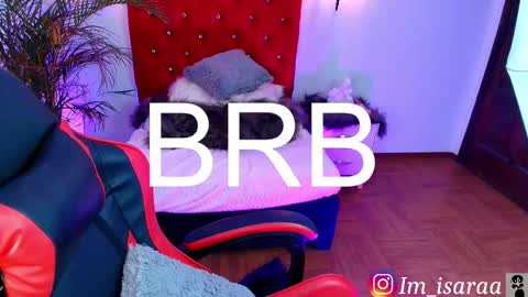 Snapshot of isara_ chatting on September 9, 1:33 pm isara_ online show from September 9, 1:33 pm
