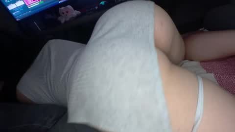 ishtarea online show from April 10, 11:09 pm