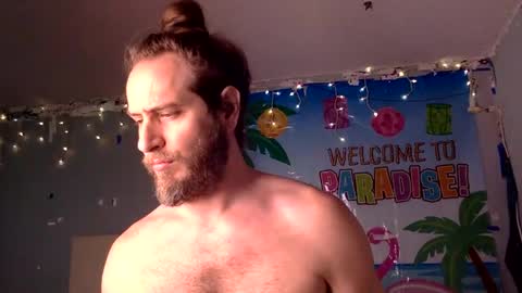 IslandDudeHawaii online show from March 12, 12:20 am