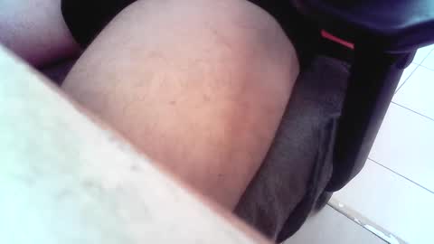 islandforfun online show from April 21, 6:48 pm