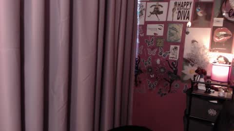 Rebecca online show from February 11, 7:54 am