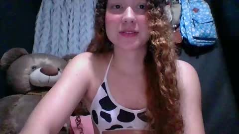 Snapshot of issa30213 chatting on October 11, 5:12 am Issa online show from October 11, 5:12 am