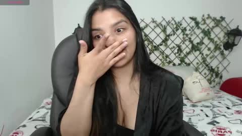 Issa  online show from September 11, 3:46 pm