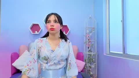 Issa Skinny online show from September 27, 11:41 am