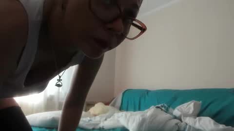 Snapshot of issabelle_69 chatting on September 21, 8:18 am Issabelle online show from September 21, 8:18 am