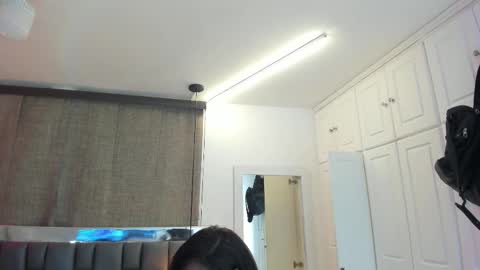 Iseey online show from February 10, 3:35 am