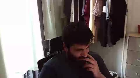 italianboybcn online show from October 1, 11:20 am