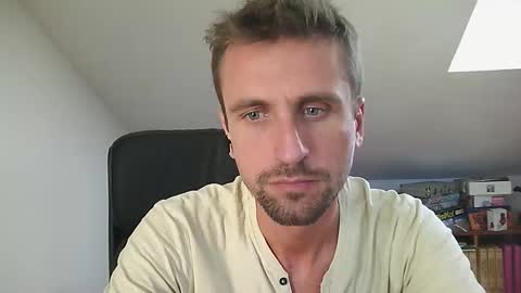 italiano116116 online show from September 18, 1:04 pm