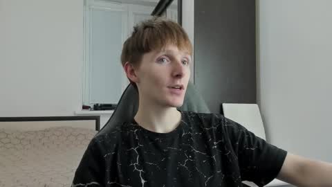 Ethan online show from November 27, 6:04 pm