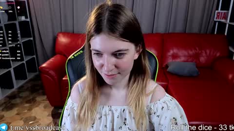 Snapshot of its_my_life__ chatting on December 17, 2:33 pm Katana Kate - our tg channel online show from December 17, 2:33 pm