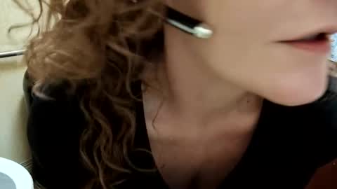 Goddess p online show from March 22, 5:11 am