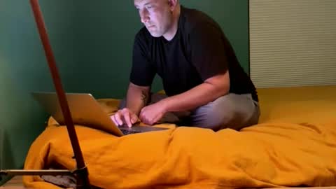 itsanexperiment online show from March 2, 4:28 am