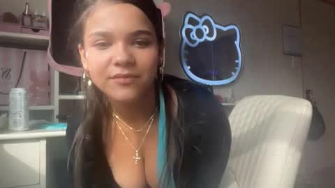 itsdaisypink online show from February 11, 10:35 pm