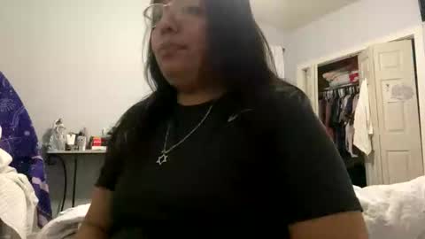 itsmehhhh online show from November 6, 3:09 am