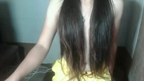 itsmelily05 online show from January 9, 7:41 pm