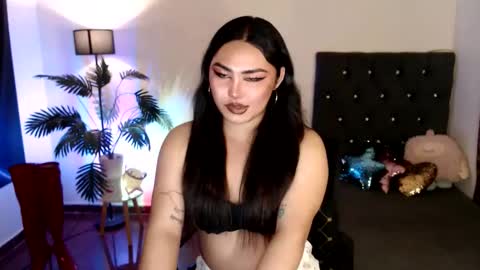 Siana online show from February 18, 5:24 pm