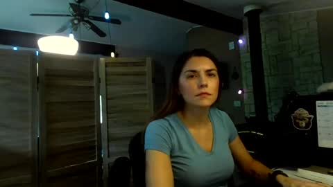 ItsMeSophie X online show from June 25, 4:34 pm
