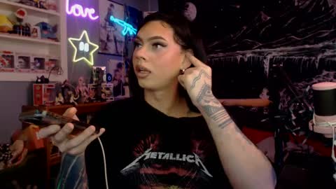 Snapshot of itsnickibabyy chatting on March 9, 12:53 am Nicki Foxx online show from March 9, 12:53 am